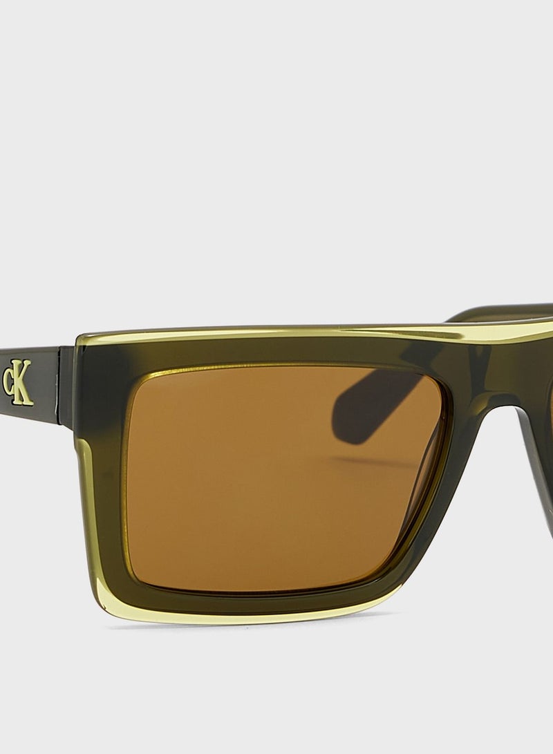 Calvin Klein Jeans Ckj23657S Oversized Sunglasses - Image 4