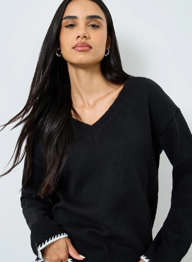 Styli Styli Elegant Black V-Neck Knitted Sweater