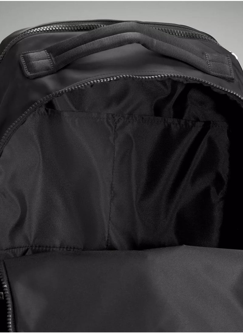 Lululemon - Lululemon New Crew Backpack 22L *Logo - Image 1
