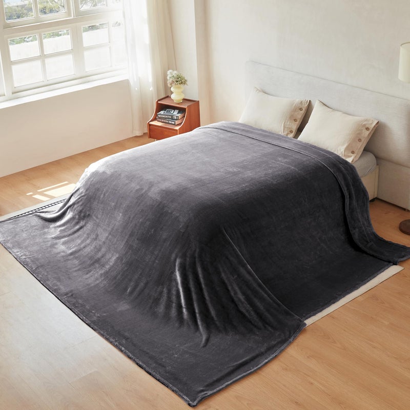 COOVA Oversized King Fleece Blanket 120x120 inches, Soft Cozy Warm Giant Extra Large 10'x10' Blanket for Bed, Sofa, Couch,Travel, Camping, California Huge Flannel Big Throw Blanket, Dark Grey - Image 4