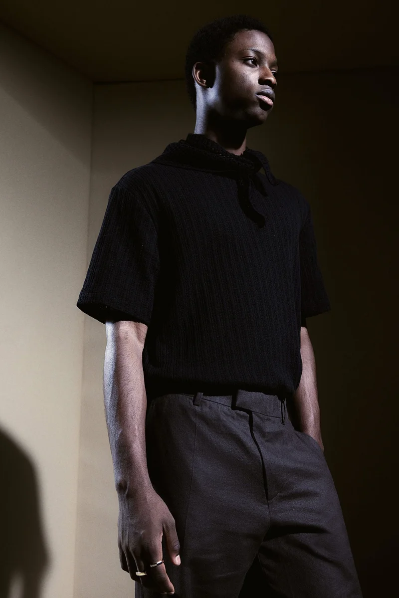 H&M Regular Fit Crochet-look T-shirt