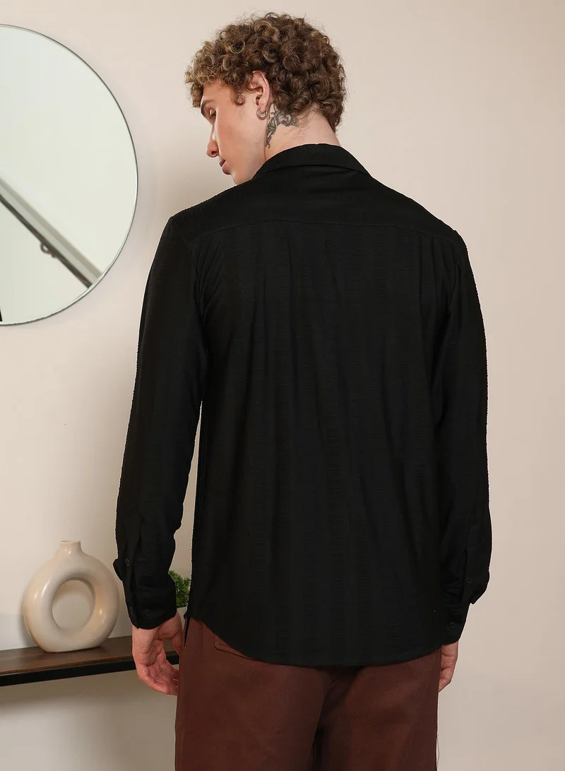 Campus Sutra Men's Black Tailored Fit Spread Collar Full Sleeve Shirt