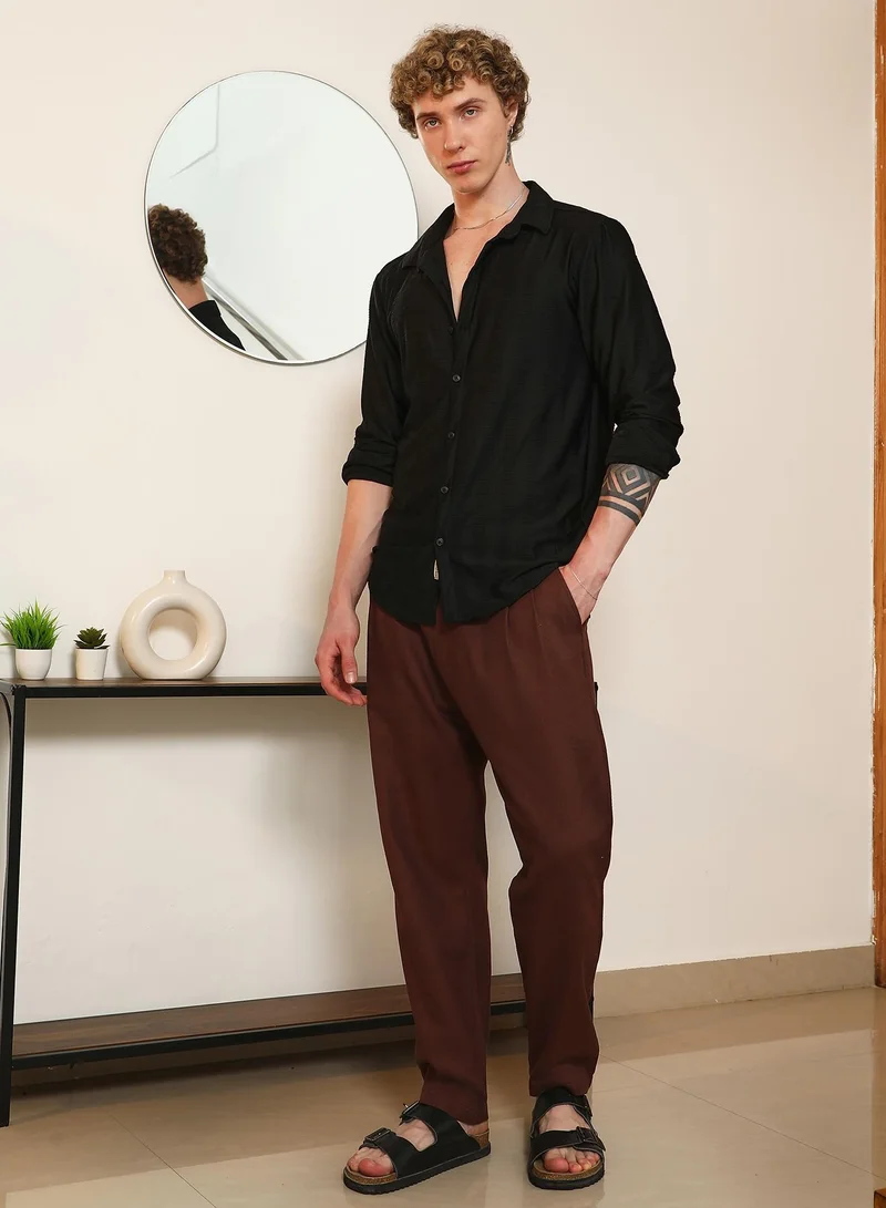 Campus Sutra Men's Black Tailored Fit Spread Collar Full Sleeve Shirt
