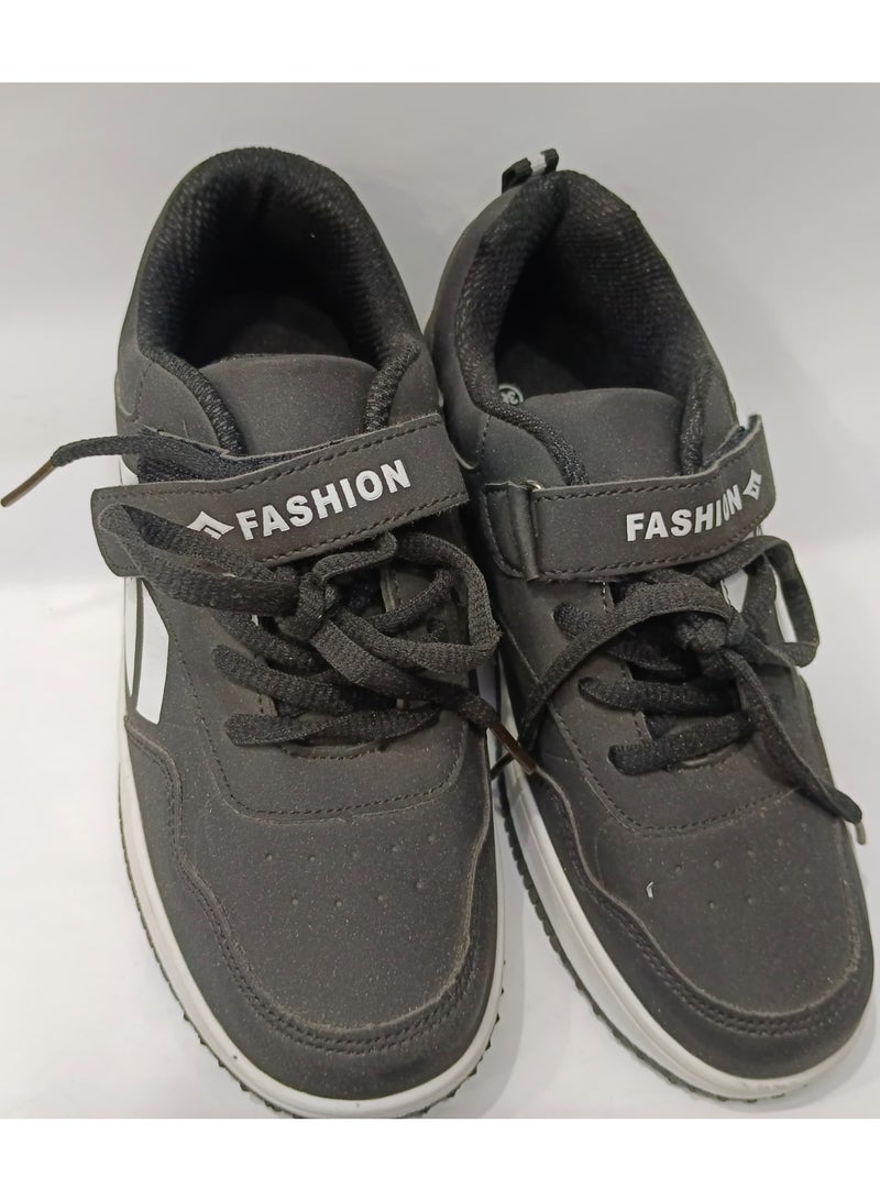 Casual Leather Sneaker For Children - Image 2