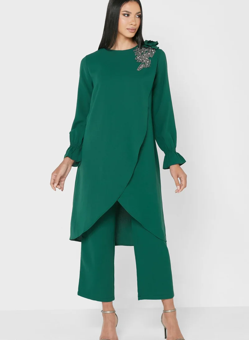 Khizana Embellished Shoulder Tunic & Pant Set