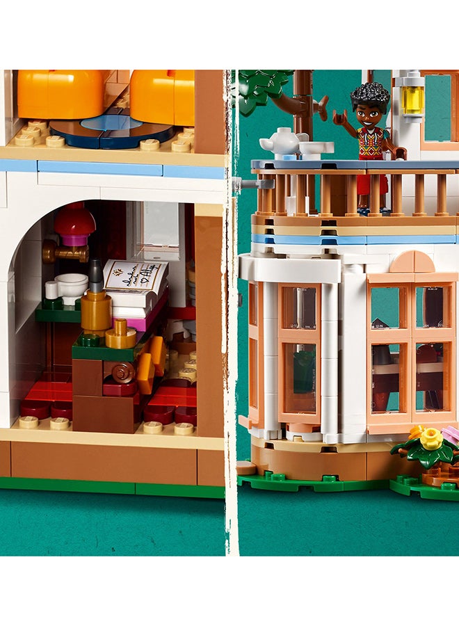 LEGO Friends Castle Bed and Breakfast Minidolls Set 42638 (Age 12+, 1311 Pieces) - Image 5