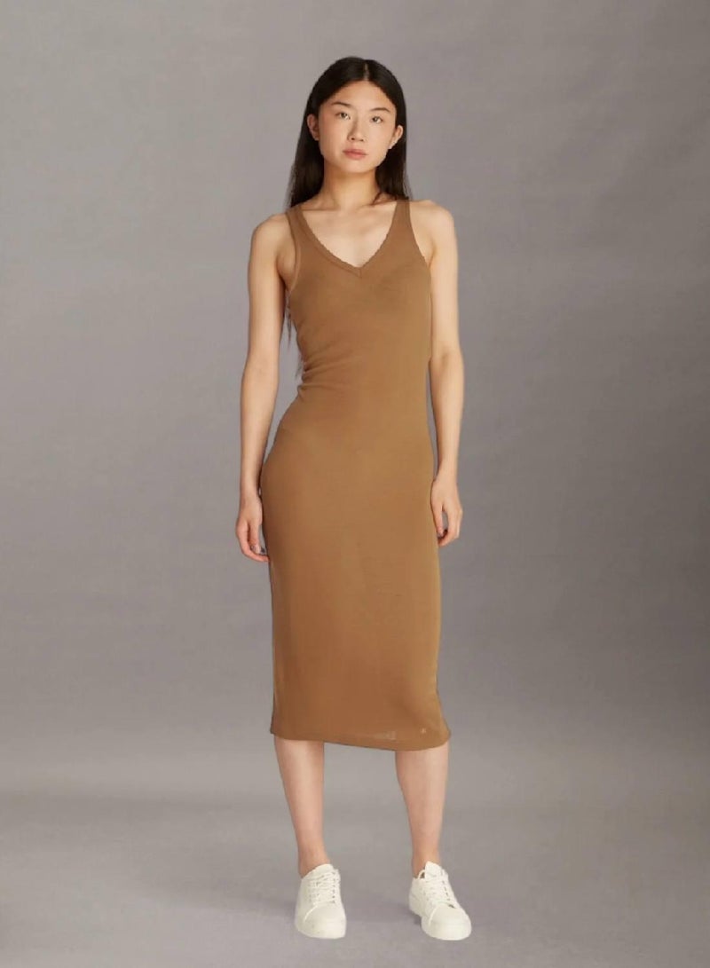 كالفن كلاين جينز فستان متوسط الطول بخامة منسوجة ناعمة - Image 1