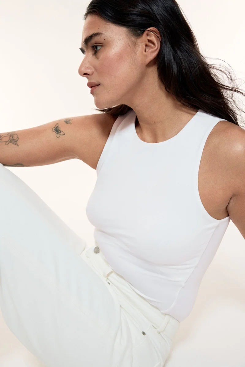 اتش اند ام بودي بتصميم ثغون