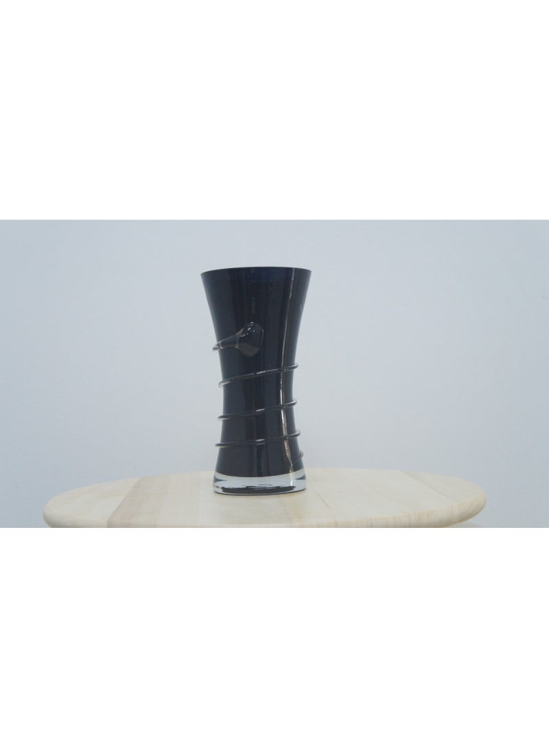 SPIRAL DESIGNED BLACK GLASS VASE