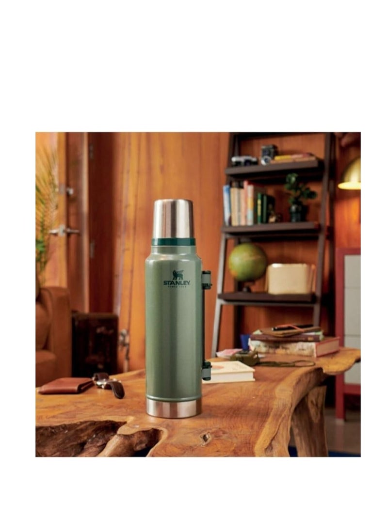 Stanley Stanley Classic Legendary Bottle 1.9L / 2.0QT Hammertone Green – BPA FREE Stainless Steel Thermos | Hot for 45 Hours | Leakproof Lid Doubles as Cup | Dishwasher Safe  - Image 2