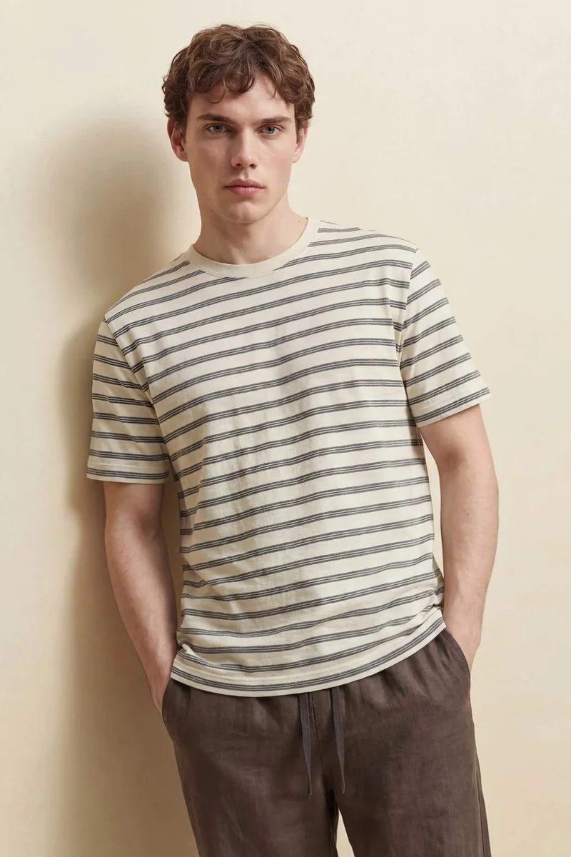 ديفاكتو Cotton T-shirt