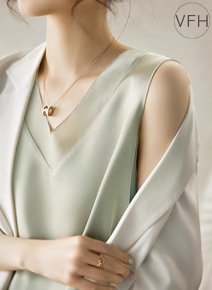 Shougu Sleeveless Outer Paired With Suit Satin Base Shirt  - Image 1