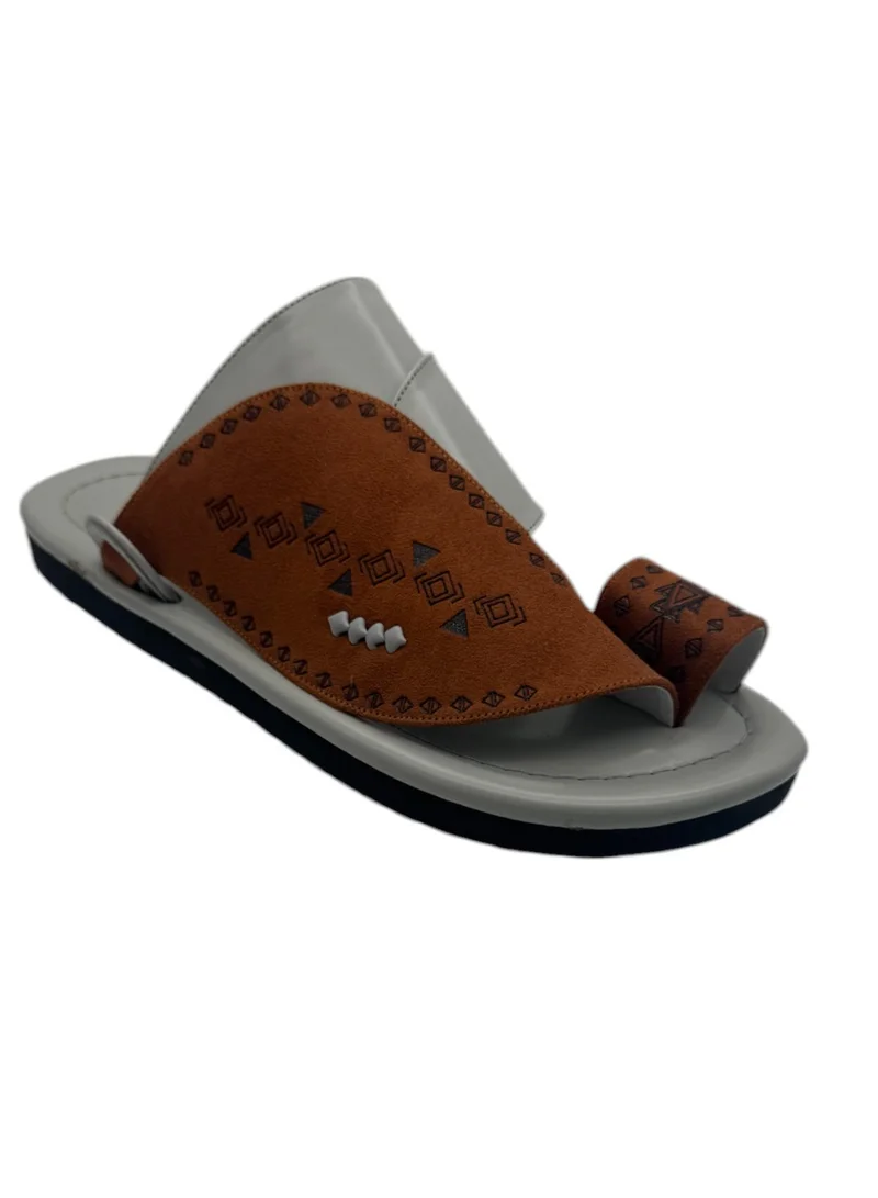 AL Fanoos Classic Arabic Slippers