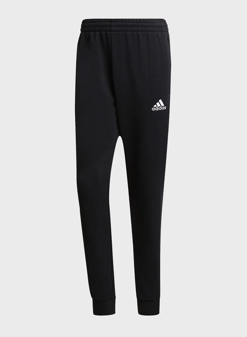 adidas طقم رياضي