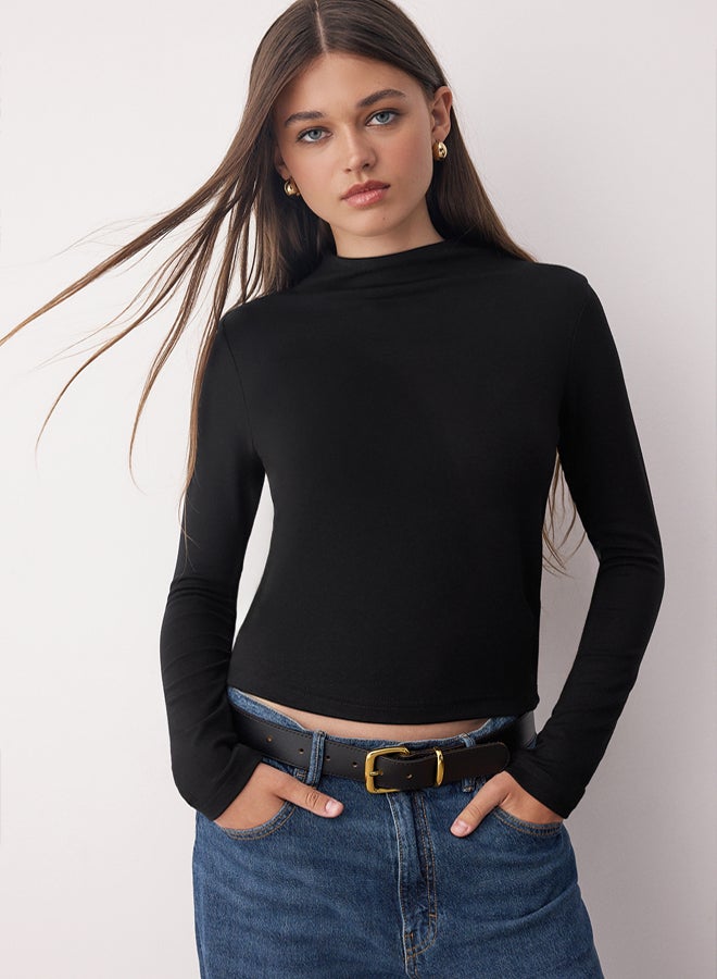trendyol Black Viscose Content Stand Collar Body Fitting Stretch Knitted Blouse - Image 1