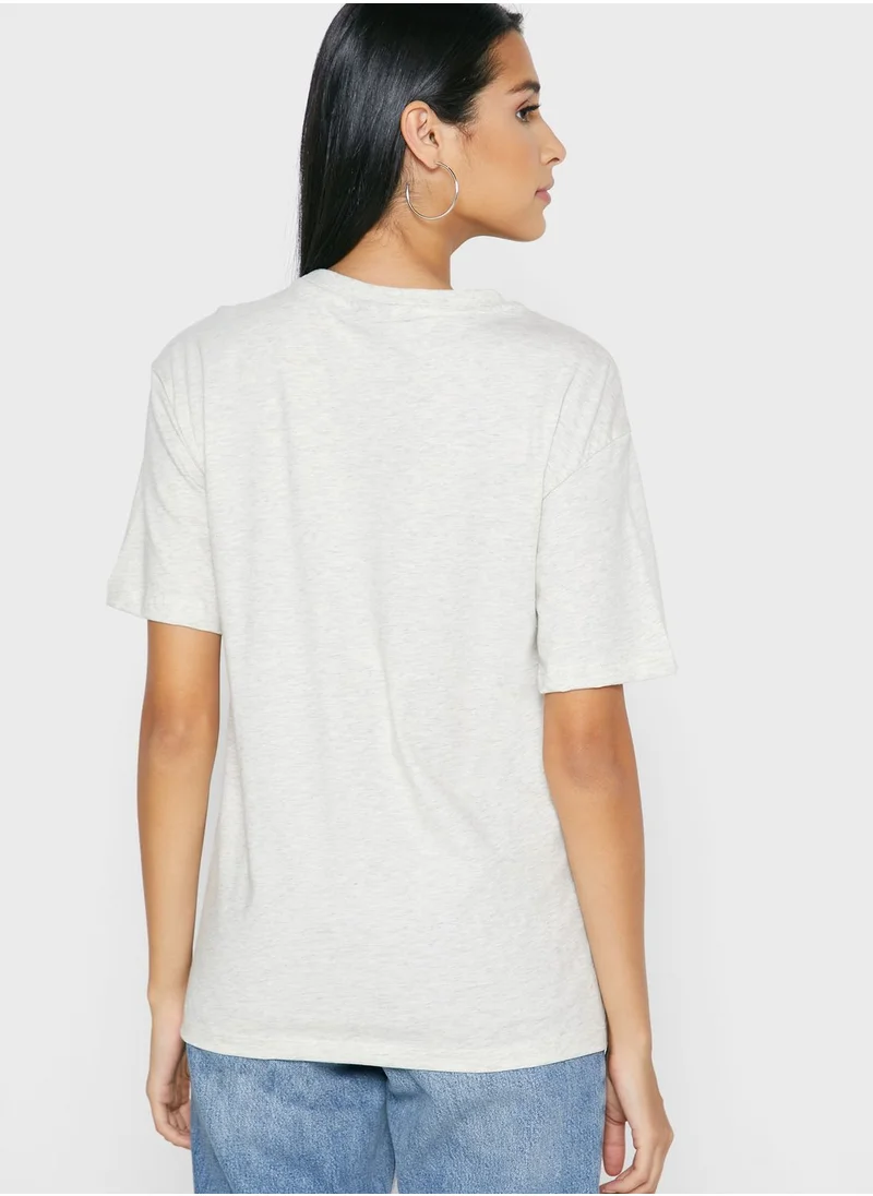 VERO MODA Graphic Crew Neck T-Shirt