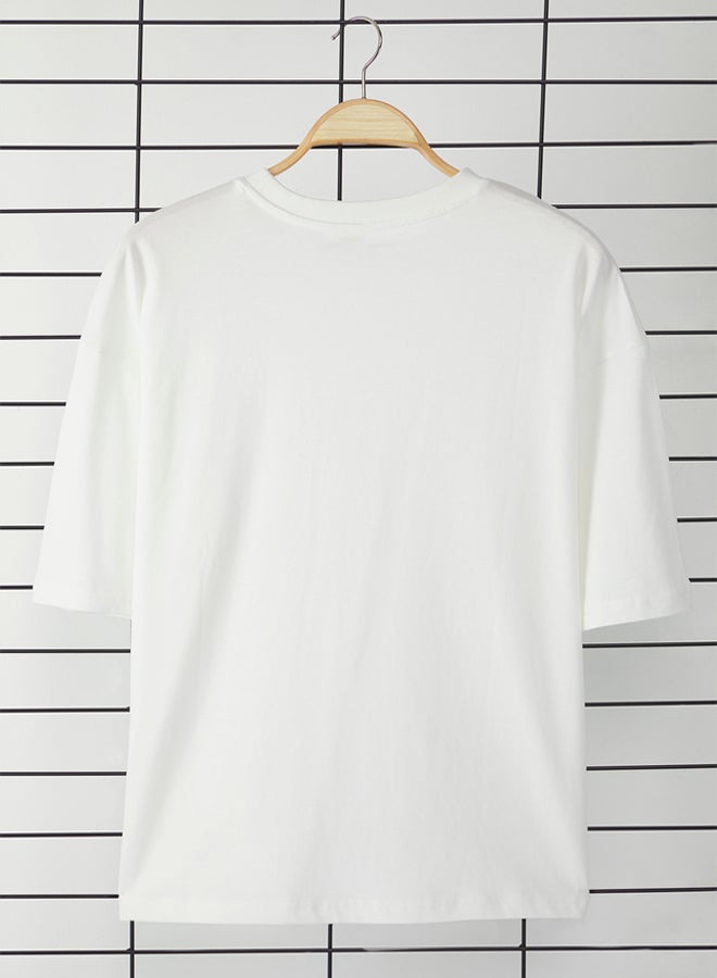 trendyol Ecru Boxy/Square Cut 100% Cotton Basic T-Shirt - Image 4