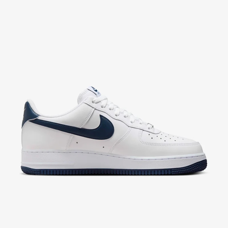 Nike Men's Air Force 1 '07 Shoes