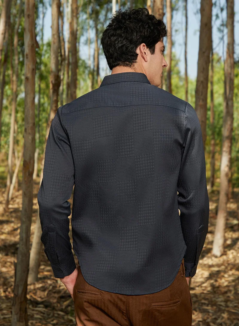 Campus Sutra Men's Prussian Blue Houndstooth-Tactile Shirt