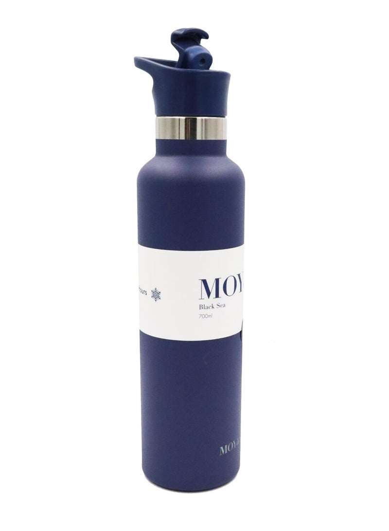 Moya "Black Sea"  700ml Insulated Sustainable Water Bottle Navy Spout Lid - Image 3