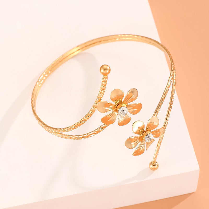 ofeankri Cross-Border Simple Fashion New Butterfly Starfish Bracelet Exaggerated Metal Flower Arm Ring with Rhinestones Open Cuff Jewelry - Image 3