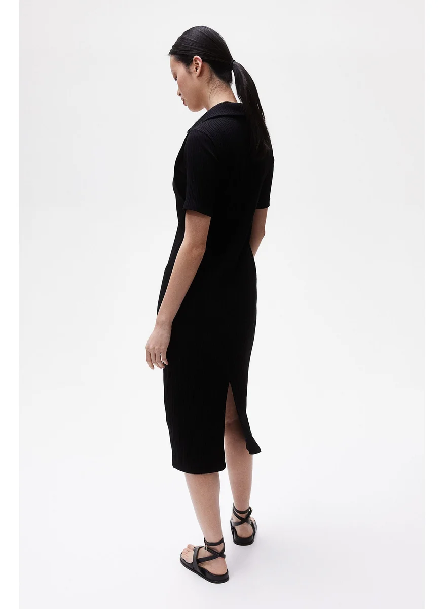 H&M Mama Collared Nursing Dress