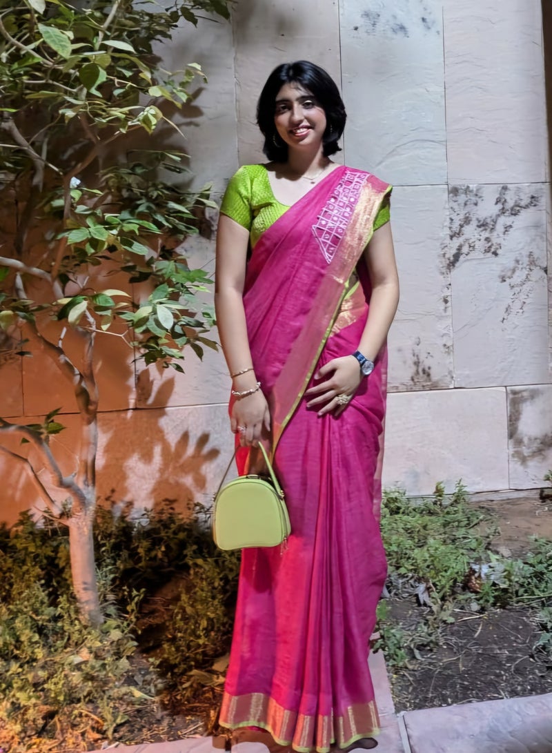 Grab Mantra Pure Linen Pink Saree With Golden Weaving Border Plus Green Brocade Stitched Large Size Blouse  - Image 2