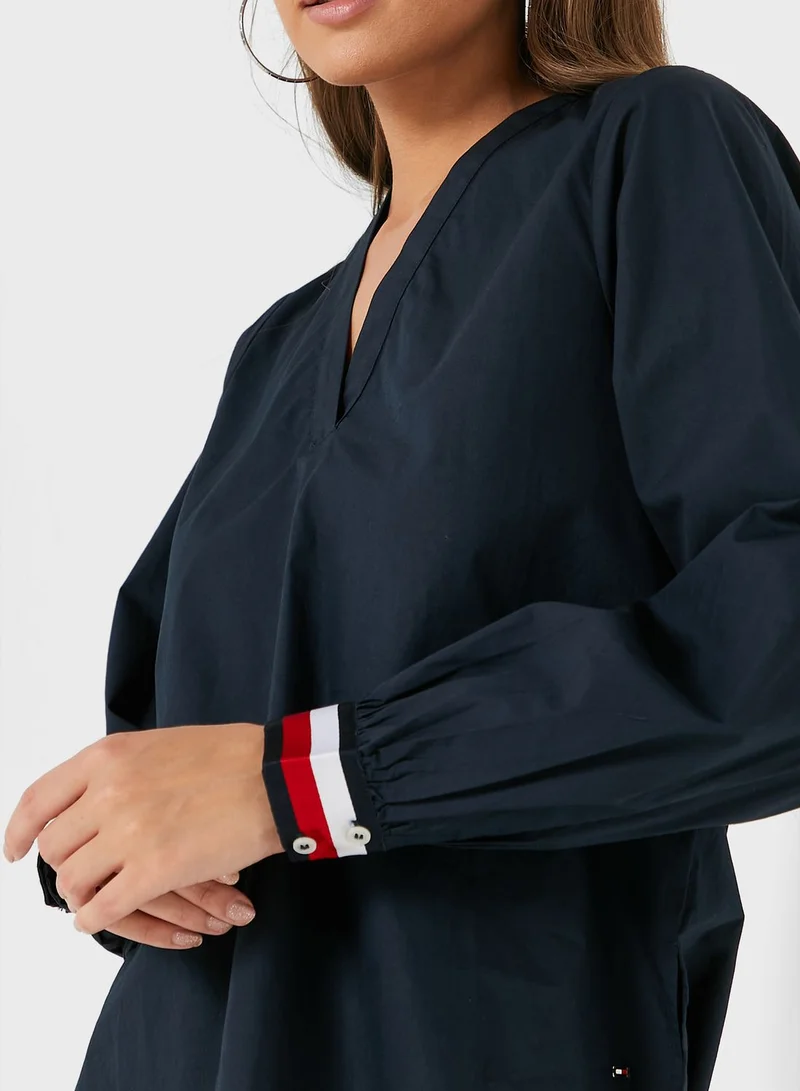 TOMMY HILFIGER V-Neck Stripe Detail Top