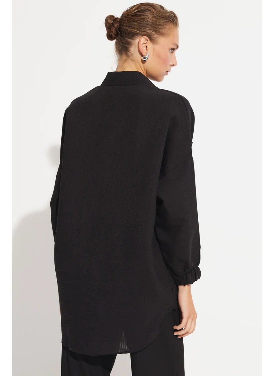 جون Women's Exclusive Boyfriend/Wide Fit Tencel Blend Shirt