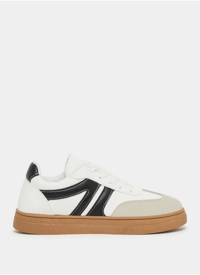 ستايلي Paneled Retro Sneaker