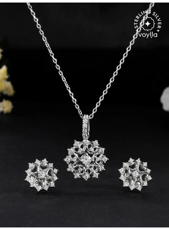 VOYLLA Mother?s Day Collection Sterling Silver Round Cut Zircons Cocktail Pendant Set