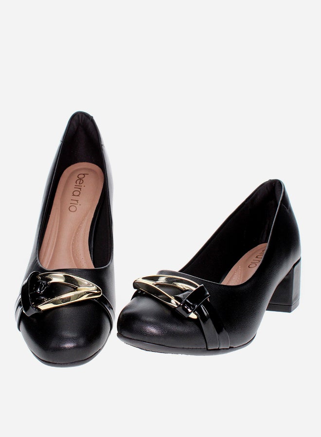 Beira Rio Solid Block Heel Shoes with Buckle Detail - Image 4