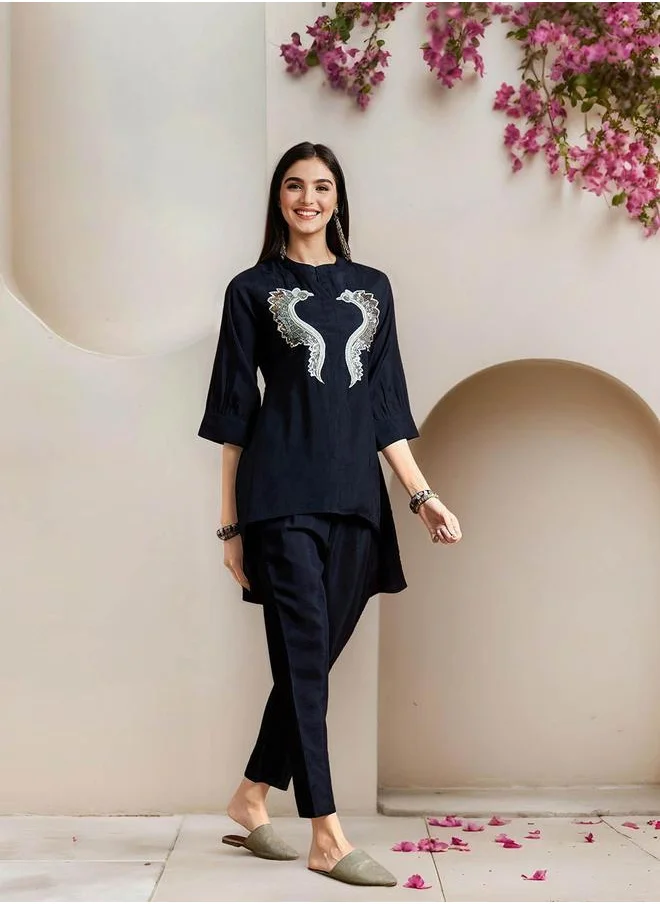 آي شين Black Cotton Embellished Pattern Straight Kurta Set for Women with Round Neck Neckline Three-Fourth Sleeves Calf length Upper Body Wear Tunic Full Length Bottom Body Wear Palazzo Elastic Closure - Perfect for Festive Occasions
