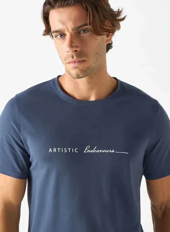Iconic Iconic Typographic Print Crew Neck T-shirt with Short Sleeves
