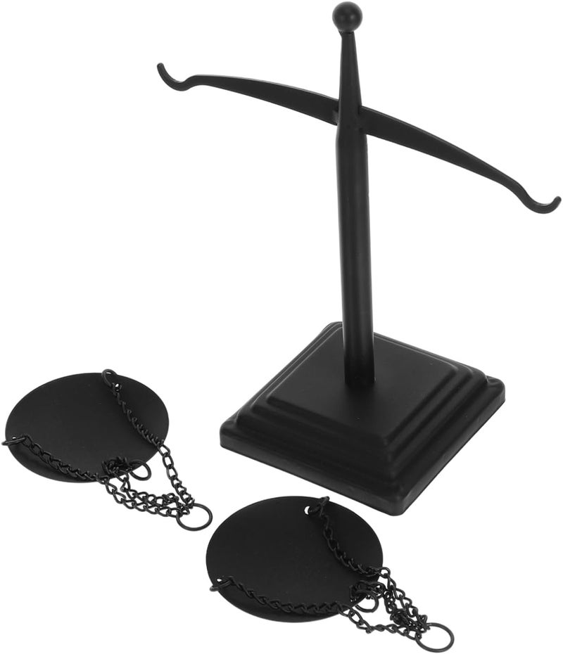 Healifty Antique Style Statue Iron Sculpture Bracelet Display Home Decoration Office Desk Ornament - Image 1