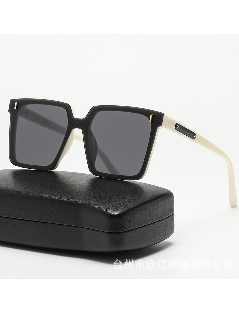 General Fashion Oversized Square Sunglasses UV Protection Luxury Curved Lens Sunglasses for Men and Women  - Image 1