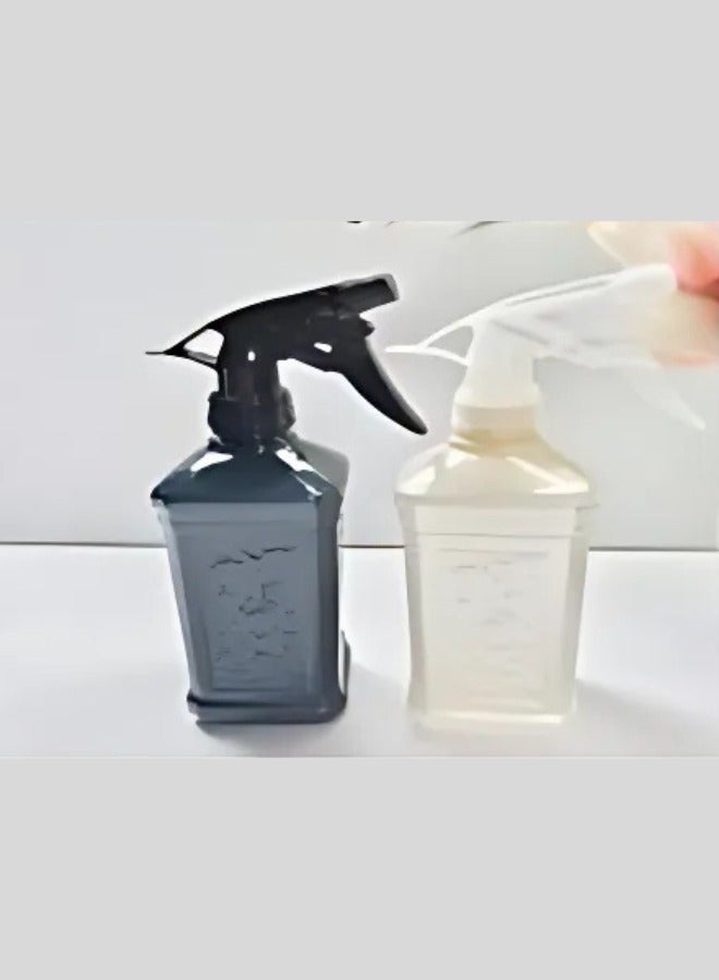 Empty Cleaning Spray Bottles with Fine Flow Adjustment, Set of 2 500ml Plastic Bottles for Cleaning Hair, Solutions, Plants, and Pets (White/Black) 