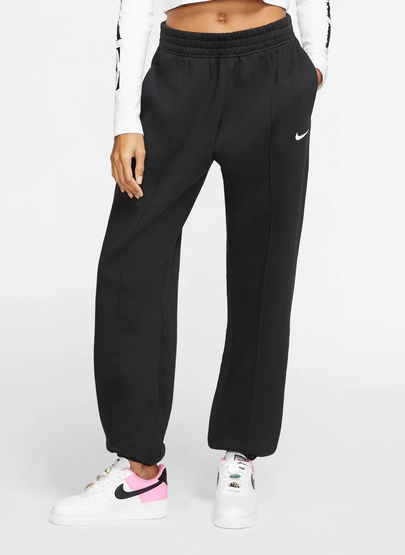 Nike Women's Sportswear Essential Fleece Sweatpants