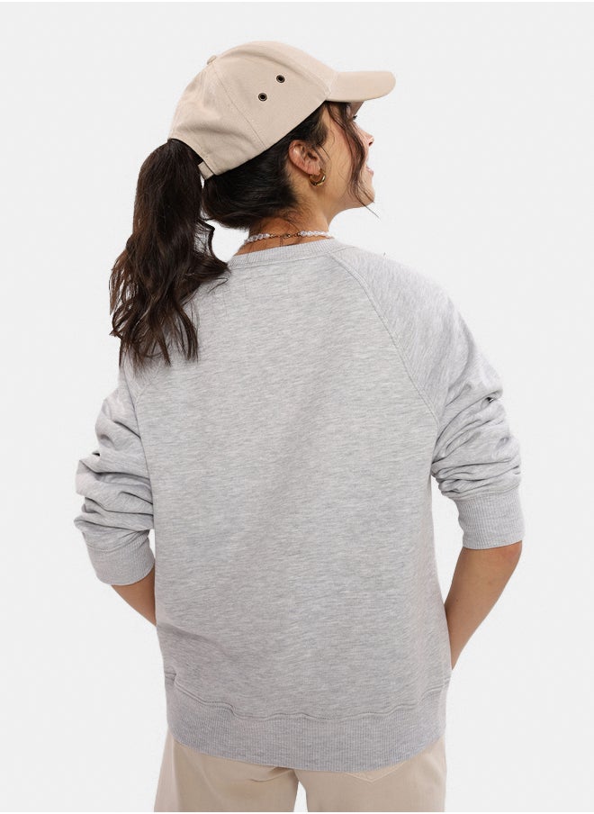 AE Raglan-Sleeve Graphic Sweatshirt - pzsku/ZB5CF37D351DDA3722C3AZ/45/_/1730812667/3fa02bef-57b8-495f-a6ca-37788969cfe1