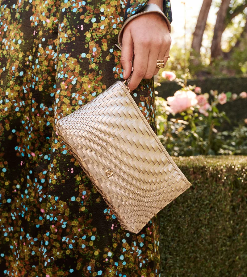 COLE HAAN Essential Pouch