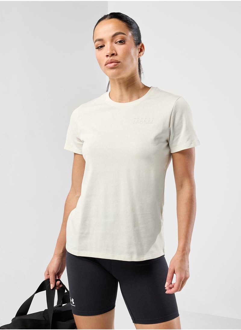 UNDER ARMOUR Women's Heavyweight Branded Core T-shirt  - Image 1