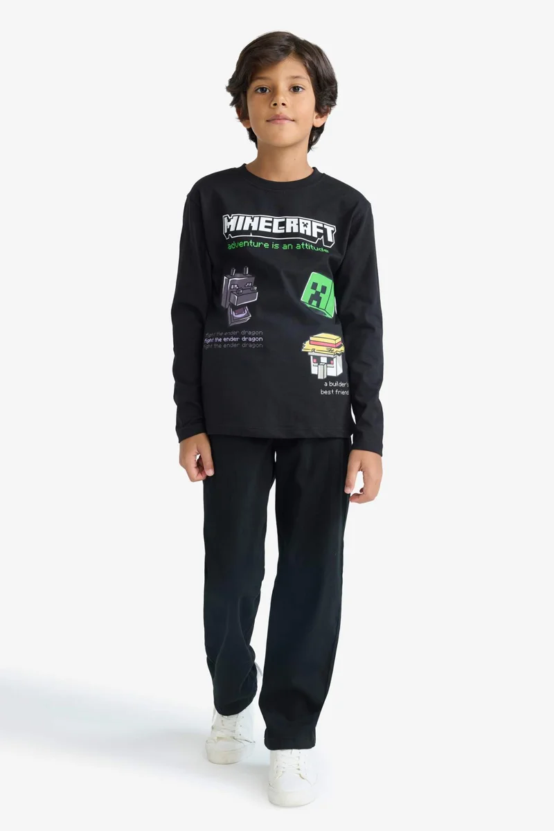 ديفاكتو Boy Regular Fit Straight Leg Gabardine Trousers