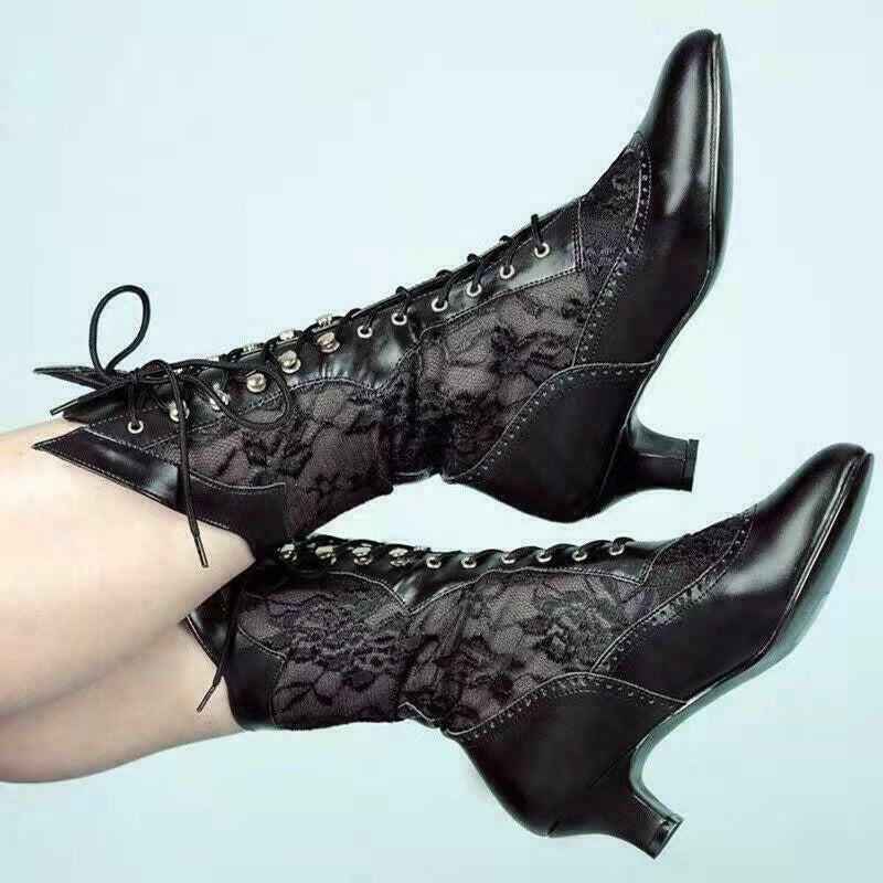 British Style Lace Splicing Front Lace Pointed Toe Mid-Heeled Women'S Boots - Image 1