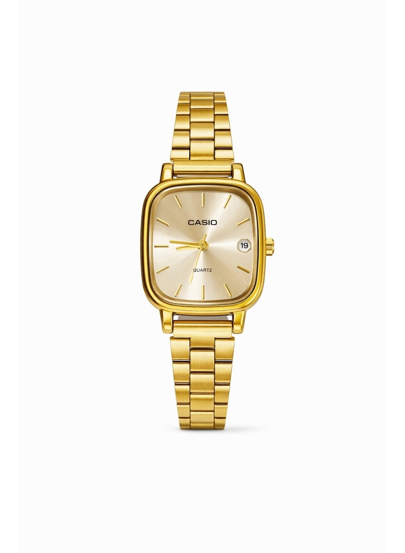 ساعة يد كاسيو من الفولاذ المقاوم للصدأ - تصميم مربع أنيق، مينا أبيض مع تطعيمات ذهبي