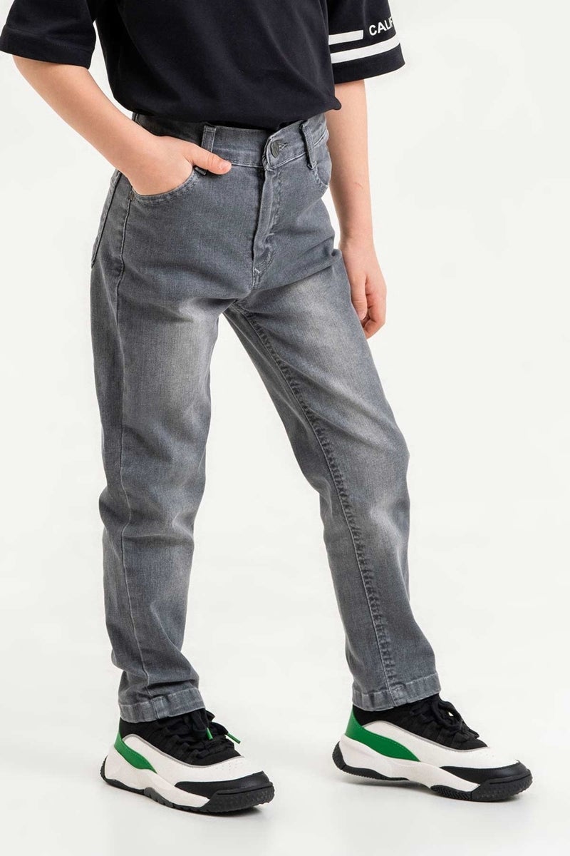 Gold Class Kidswear Double Pocket Zippered Classic Boy Trousers  - Image 2