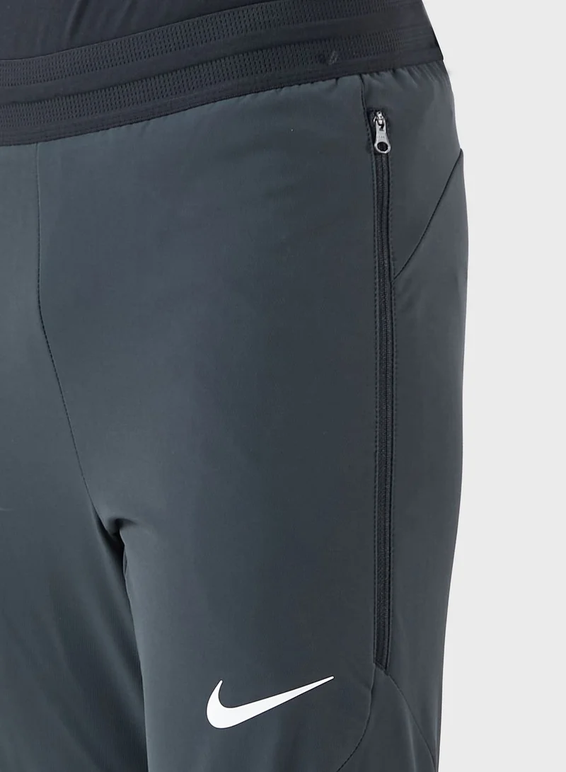 Nike Flex Vent Max Sweatpants