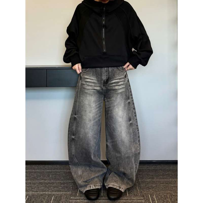Unisex Classic Denim Jeans Loose Fit Daily Outdoor Wear - Image 1