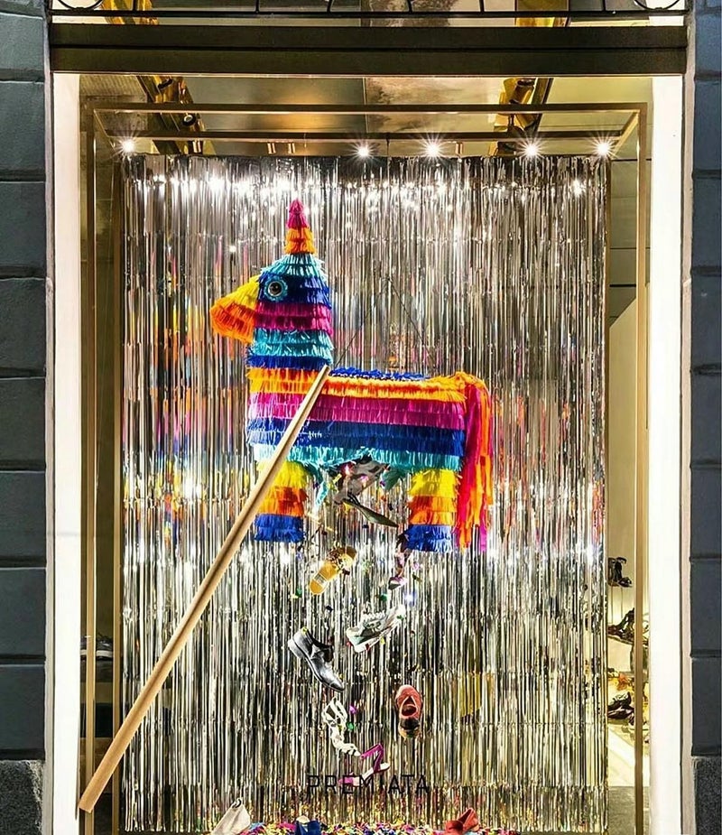 GOER 6.4 ft x 8.2 ft Metallic Tinsel Foil Fringe Curtains,Pack of 2 Party Streamer Backdrop for Birthday,Graduation Decorations and New Year Eve (Silver) - Image 2