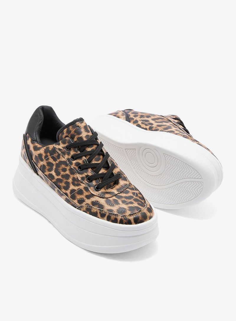 جينجر سنيكرز بطبعة جلد الفهد - Image 3