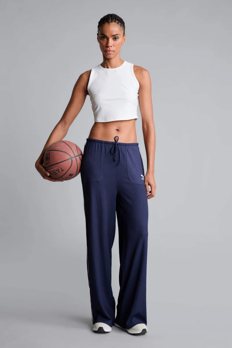 Defacto  NBA Brooklyn Nets Wide Leg Standard Length Crinkle Fabric Sweatpants  | Best Price UAE
